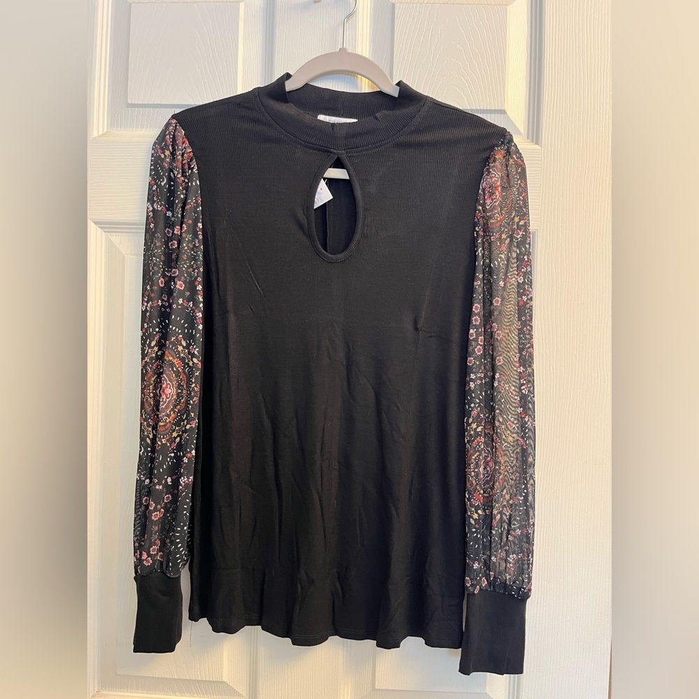 Maurices Women’s Teardrop Cutout Black Ribbed Top New Xsmall